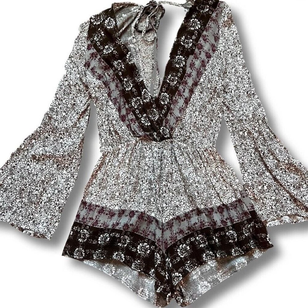 Coveted Clothing Romper Size S